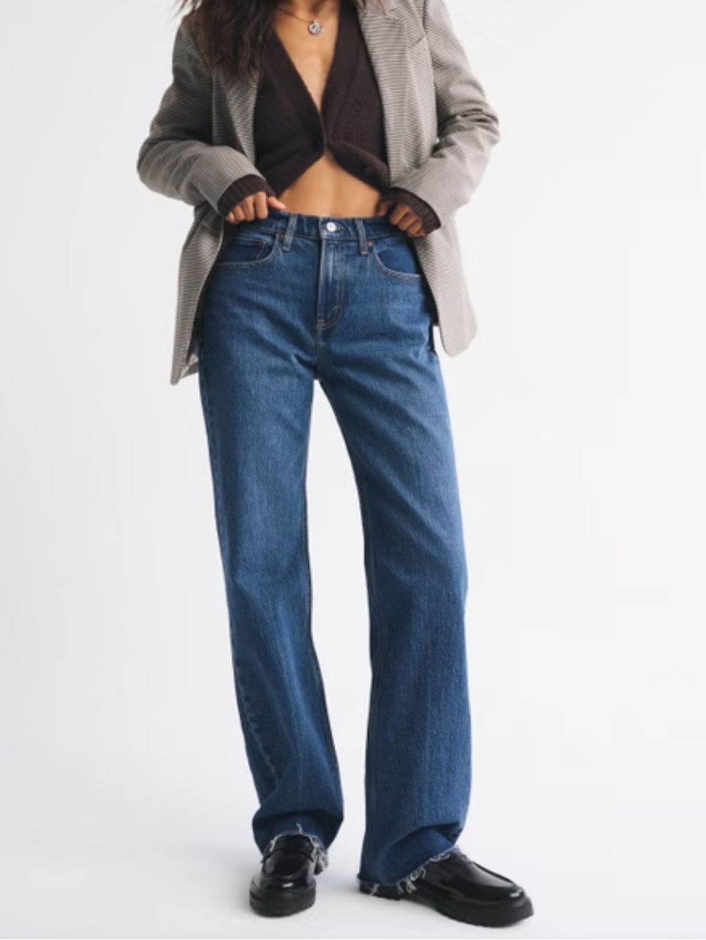 Abercrombie & Fitch Women's The 90's Relaxed High Rise Straight-Leg Jeans 28 - Picture 2 of 15